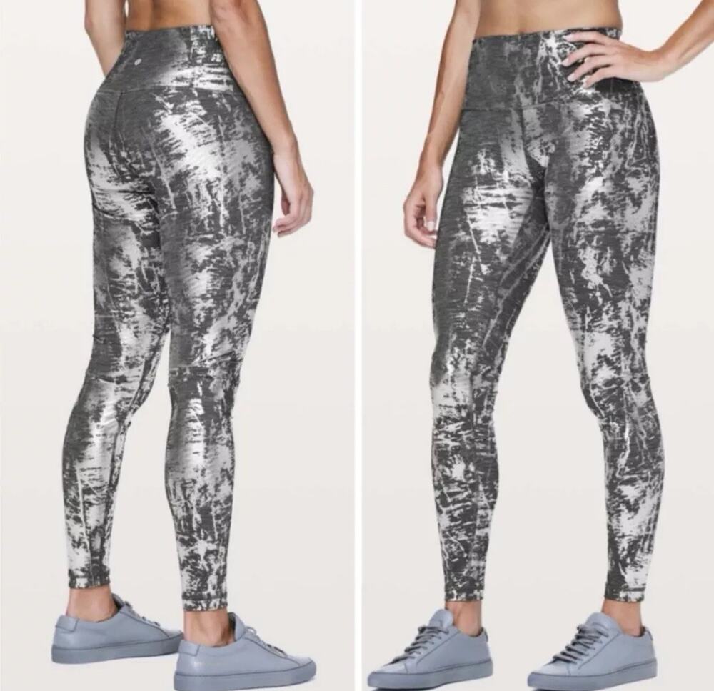 Lululemon Wunder Under Abstract Print High Rise leggings Size 4 silver black